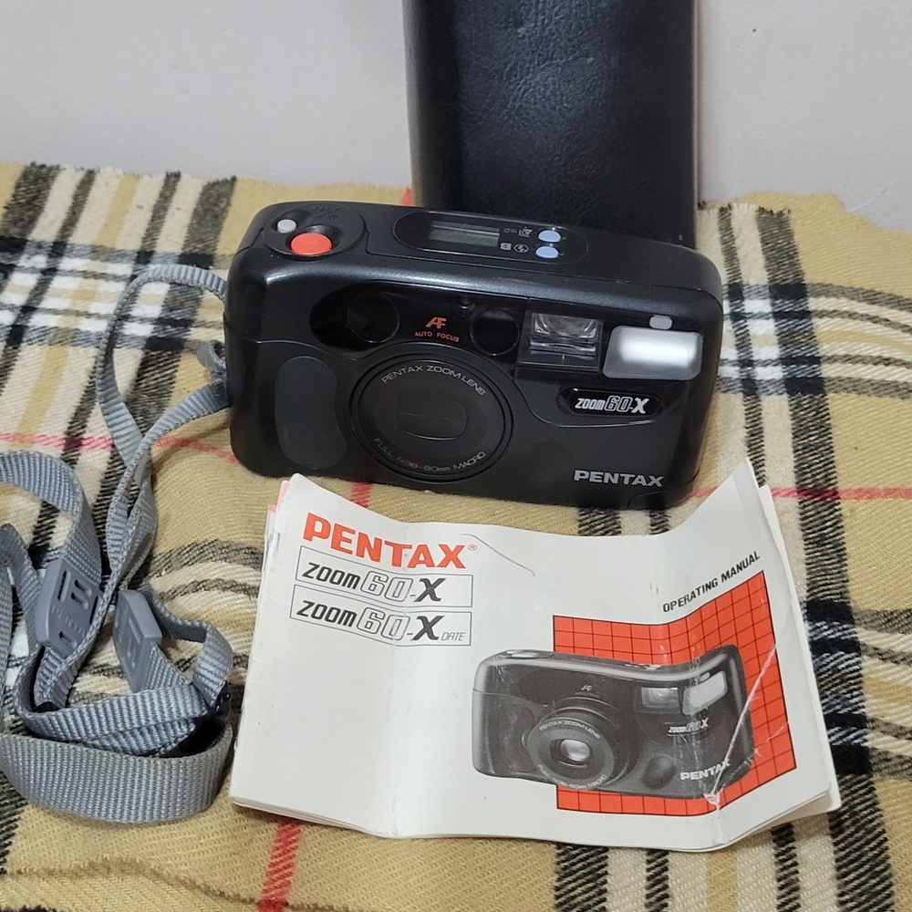 Pentax Zoom 90X Black Camera